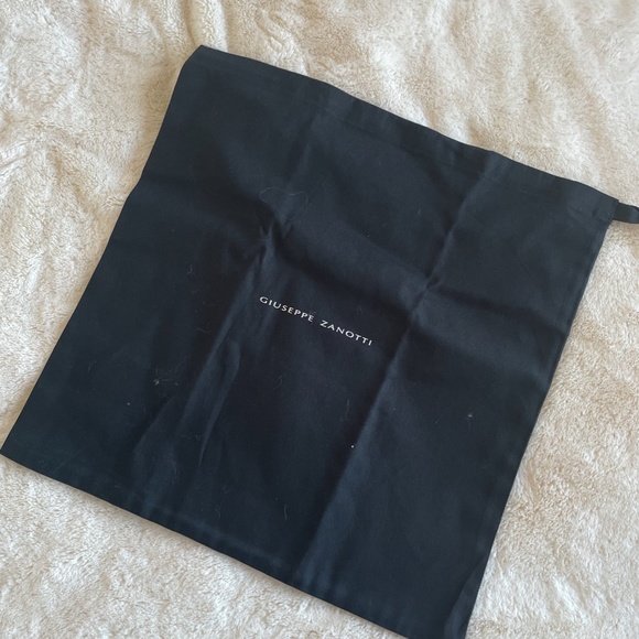 AUTHENTIC GIUSEPPE ZANOTTIE SNEAKER - WHITE BIREL - WHITE & GOLD - US 7 - Picture 6 of 7